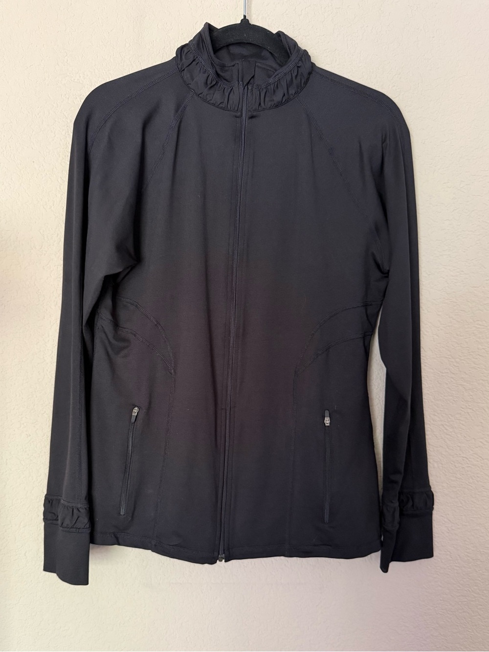 Spanx Athletic Jacket Large Black Full Zip Ruched Detail Mock Neck thumb holes